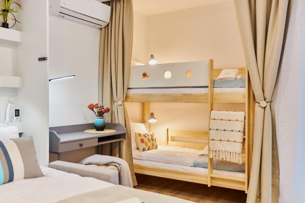 Golden Hour Apartments- Plac Slowianski 26 ชวีโนวิชแจ ภายนอก รูปภาพ