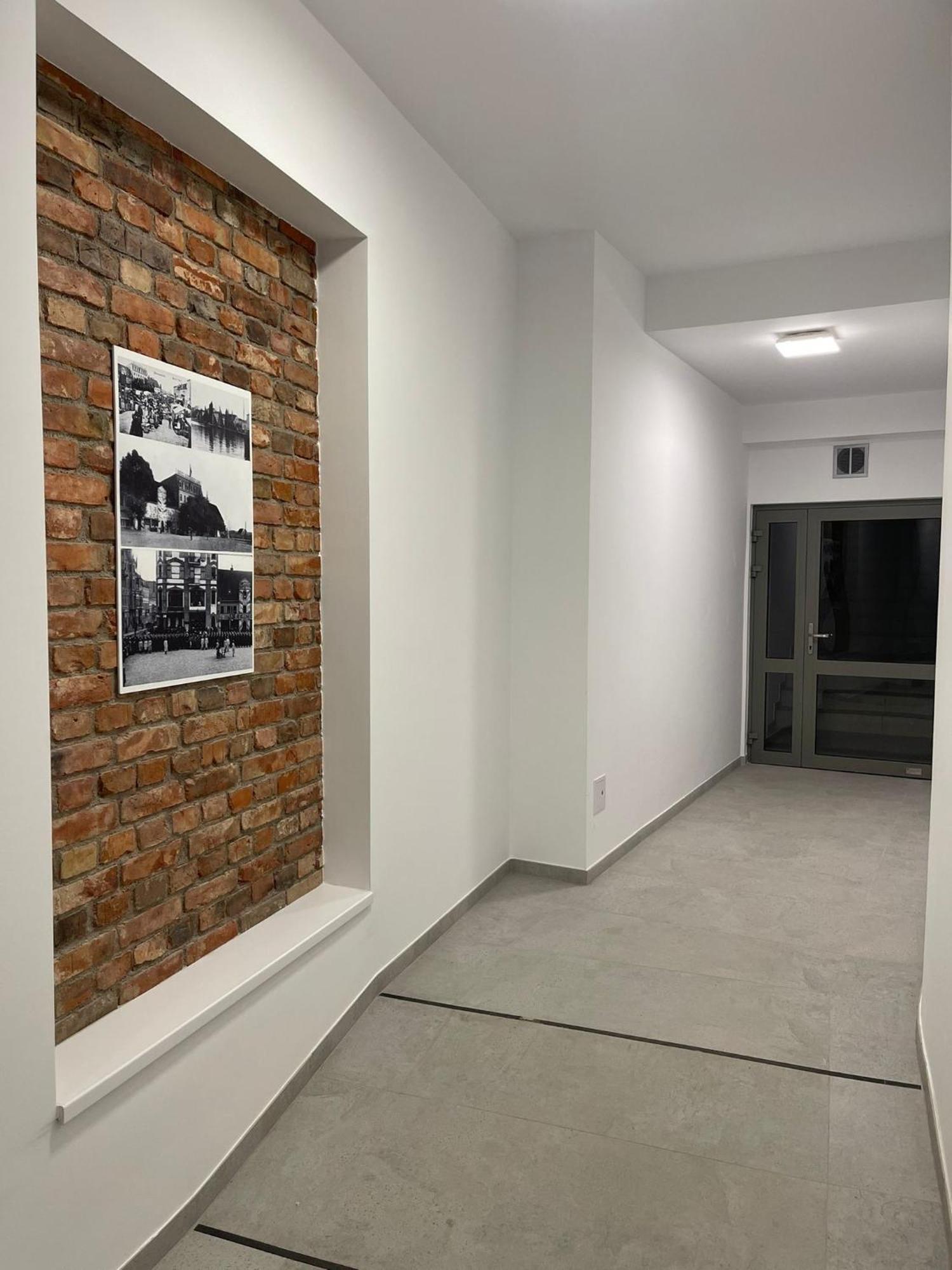 Golden Hour Apartments- Plac Slowianski 26 ชวีโนวิชแจ ภายนอก รูปภาพ
